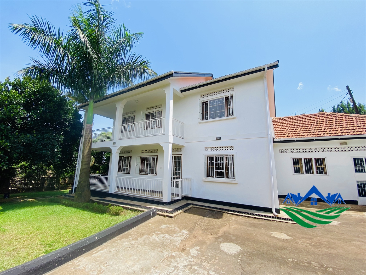 Villa for rent in Muyenga Kampala