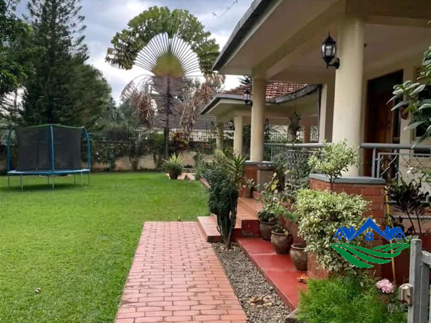 Mansion for sale in Naguru Kampala