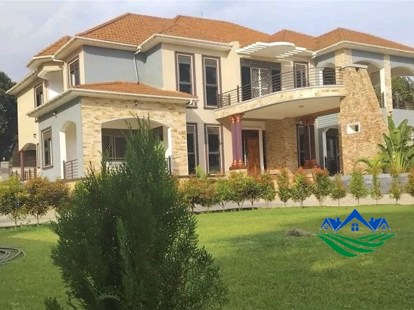 Mansion for sale in Nakweelo Wakiso