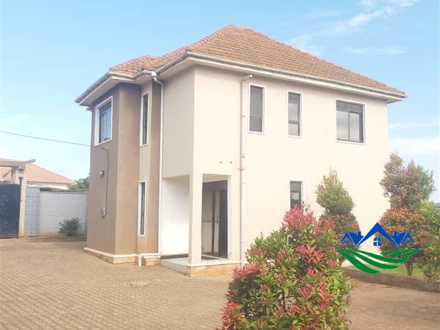 Bungalow for sale in Kitovu Wakiso