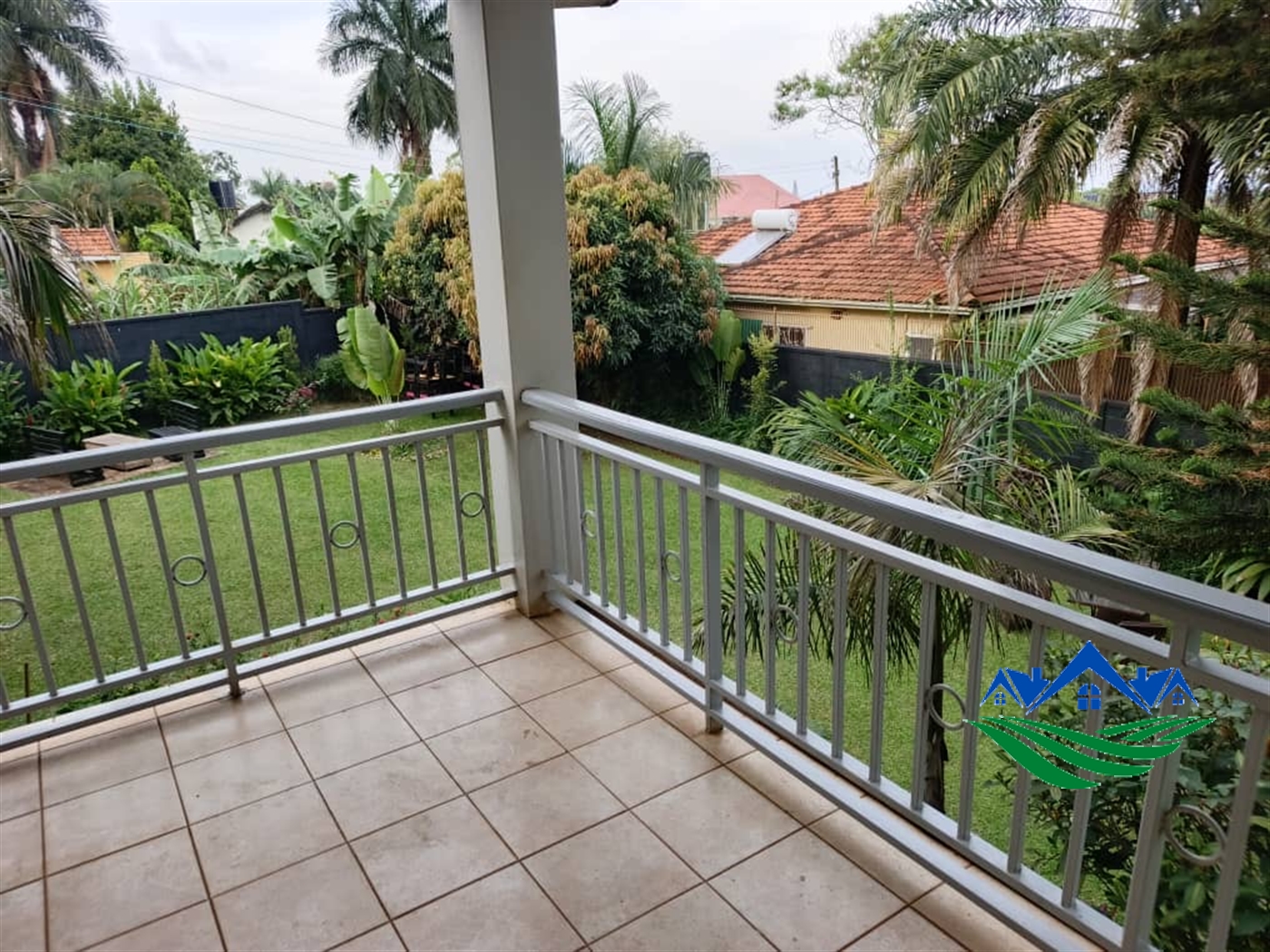 Mansion for sale in Bbunga Wakiso