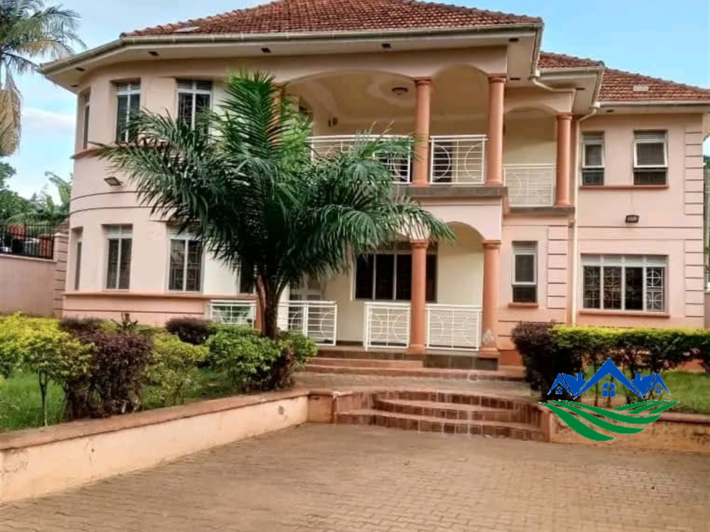 Mansion for sale in Entebbe Wakiso