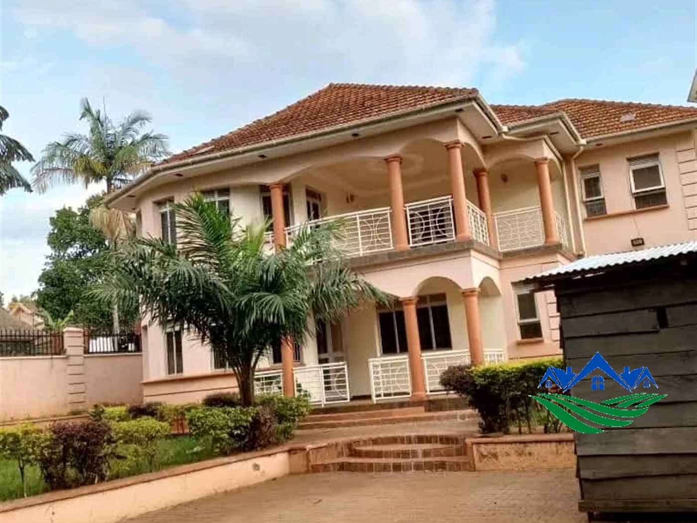 Mansion for sale in Entebbe Wakiso