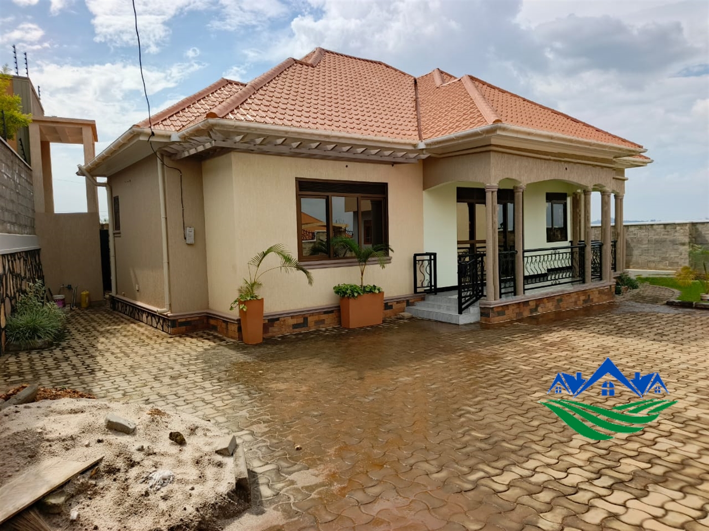 Bungalow for sale in Nansana Wakiso