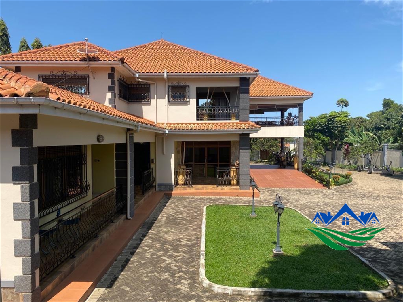 Mansion for sale in Entebbe Wakiso