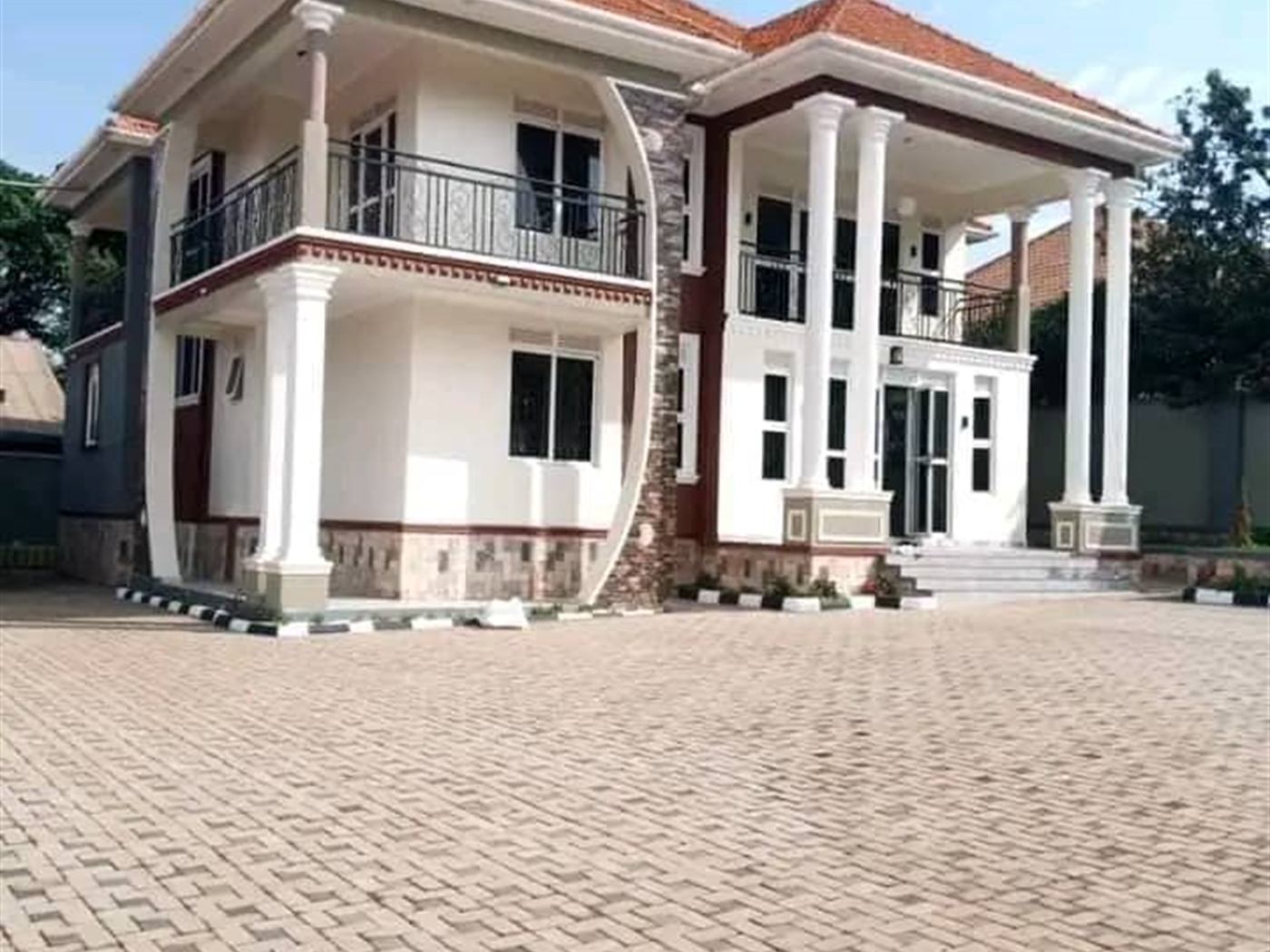 Mansion for sale in Entebbe Kampala