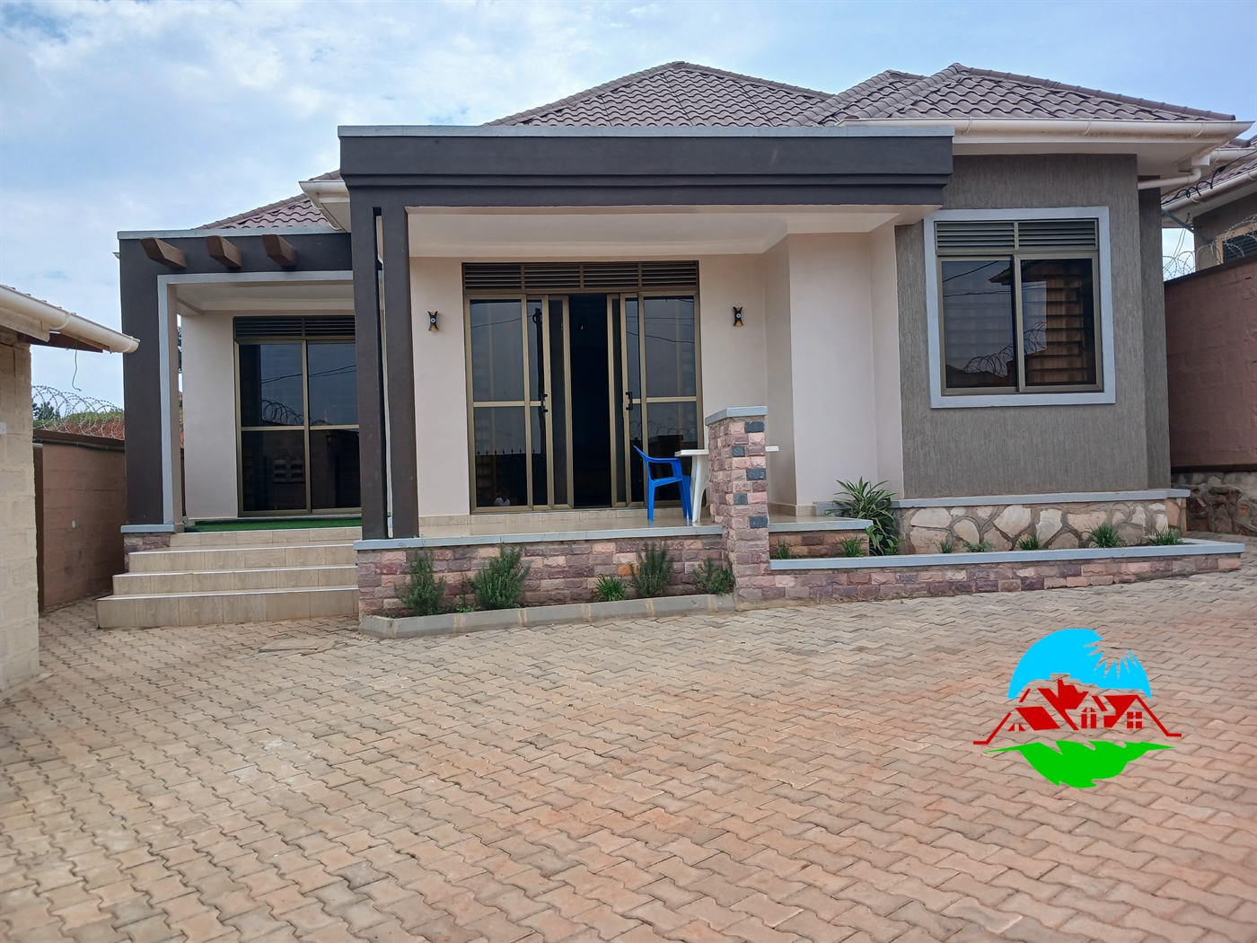 Bungalow for sale in Nakweelo Wakiso