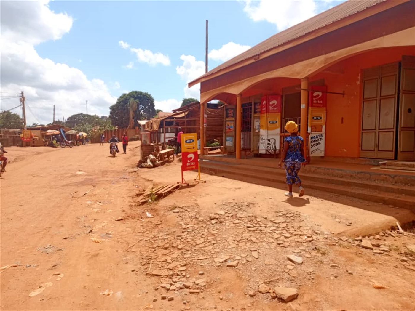 Commercial block for sale in Butenga Wakiso