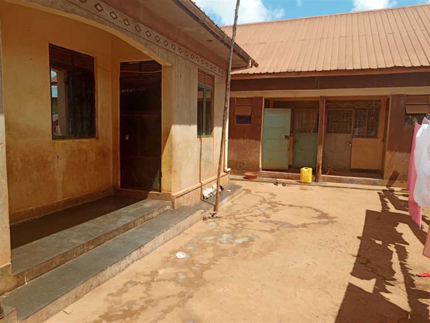 Commercial block for sale in Butenga Wakiso