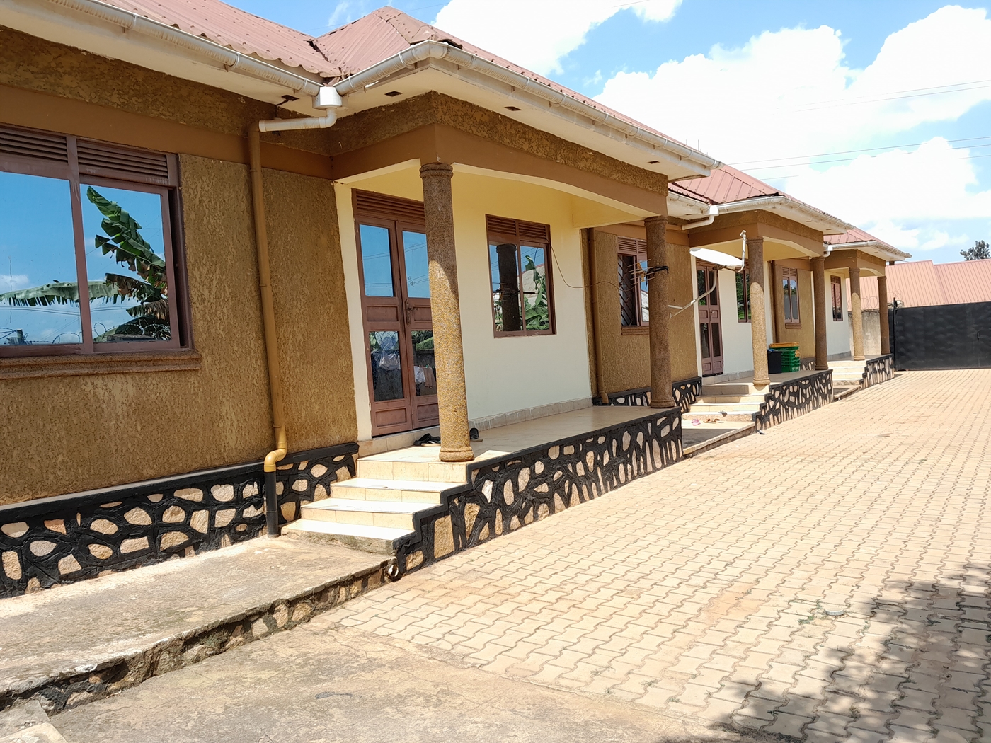 Bungalow for sale in Sonde Mukono