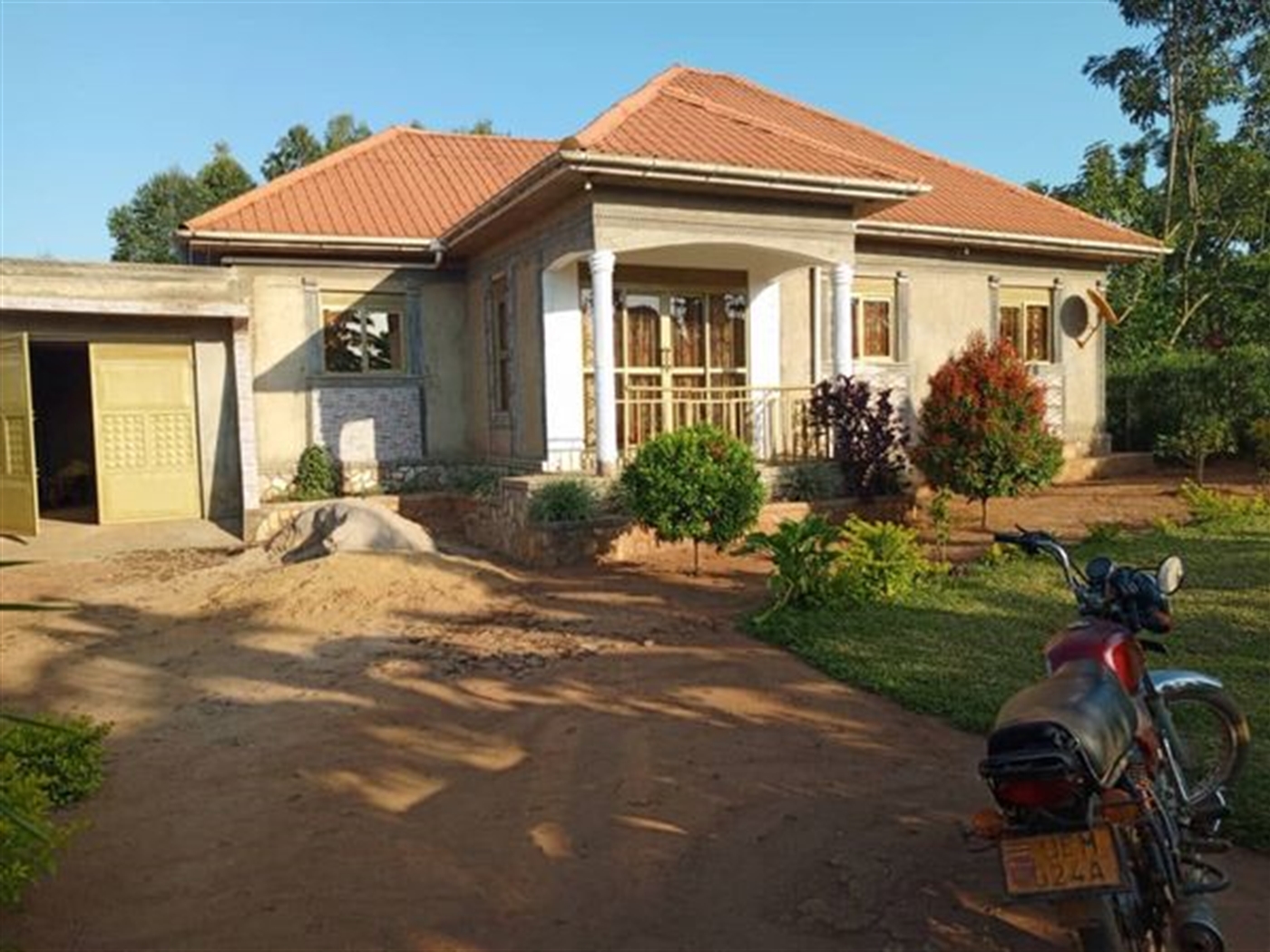 Bungalow for sale in Nkoowe Wakiso