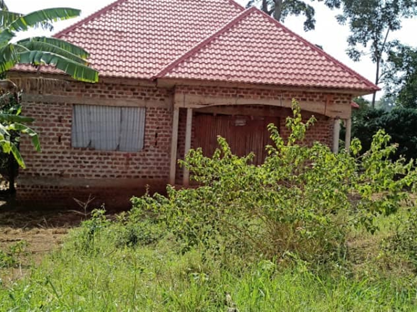 Shell House for sale in Kasangati Wakiso