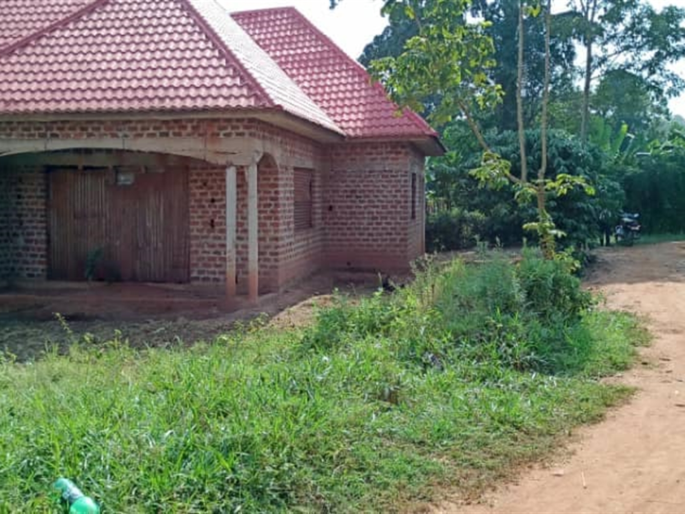 Shell House for sale in Kasangati Wakiso