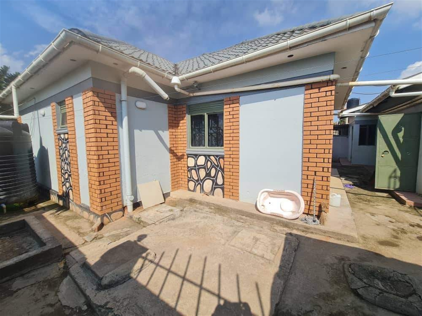 Bungalow for sale in Nsangi Wakiso