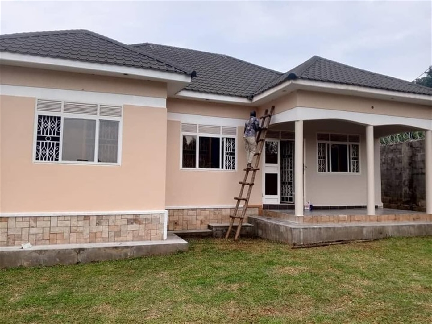 Bungalow for sale in Kisaasi Kampala