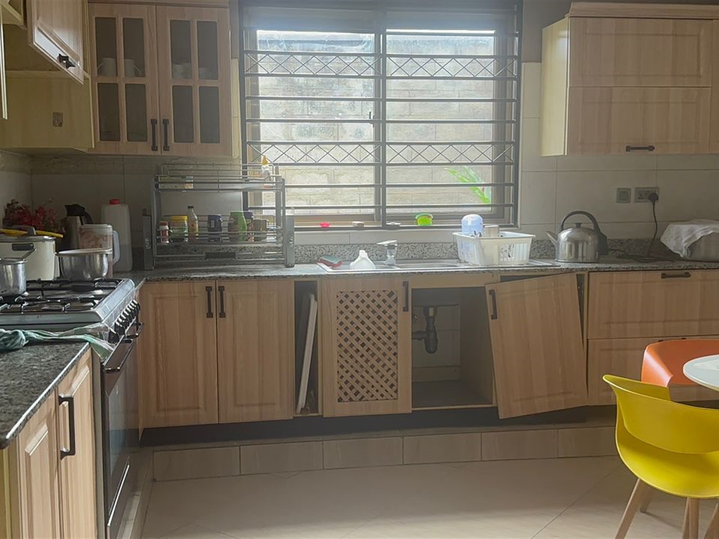 Mansion for rent in Kyanja Kampala