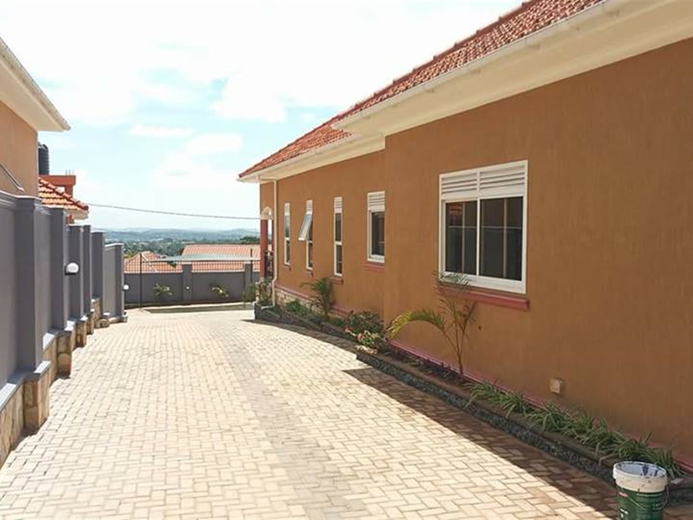 Bungalow for sale in Kira Wakiso