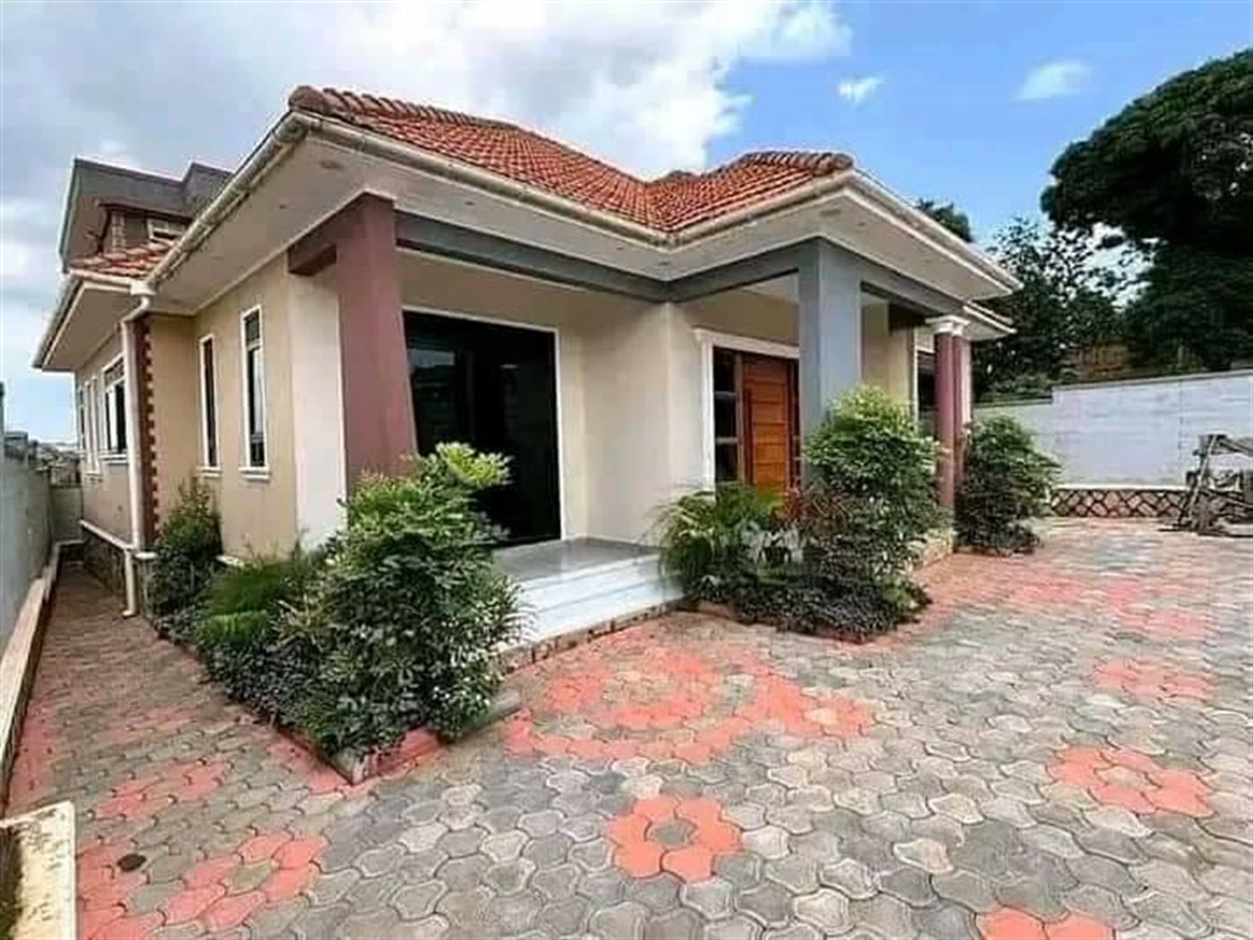 Bungalow for sale in Mulawa Wakiso