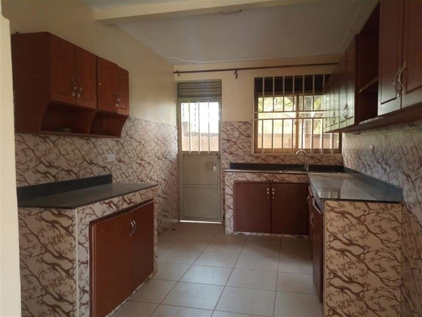 Duplex for rent in Kira Wakiso