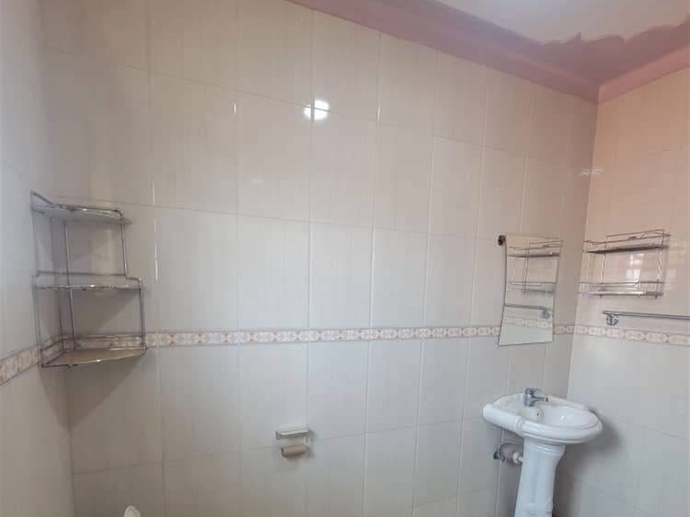 Apartment for rent in Najjera Wakiso