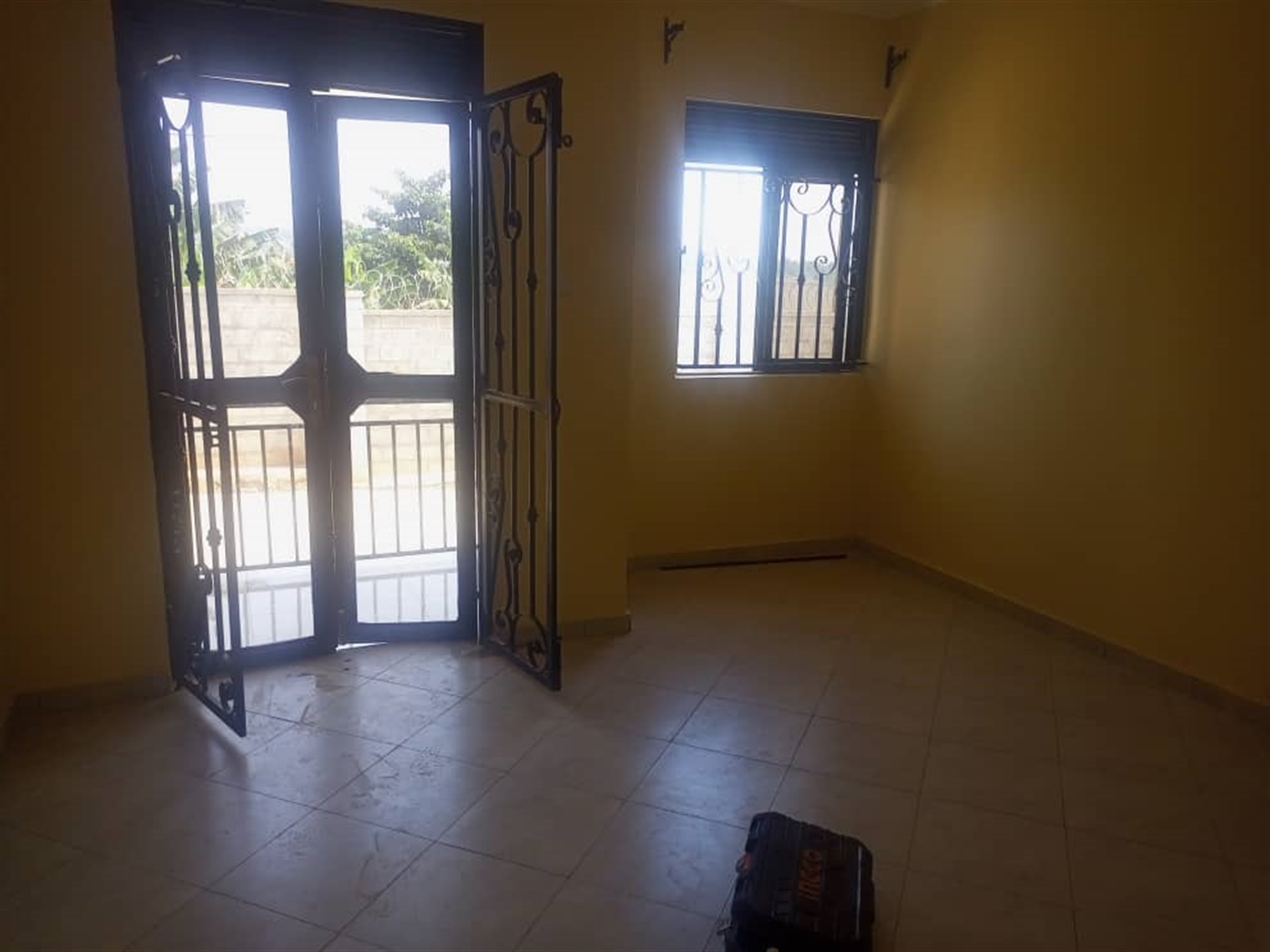 Semi Detached for rent in Nsasa Mukono