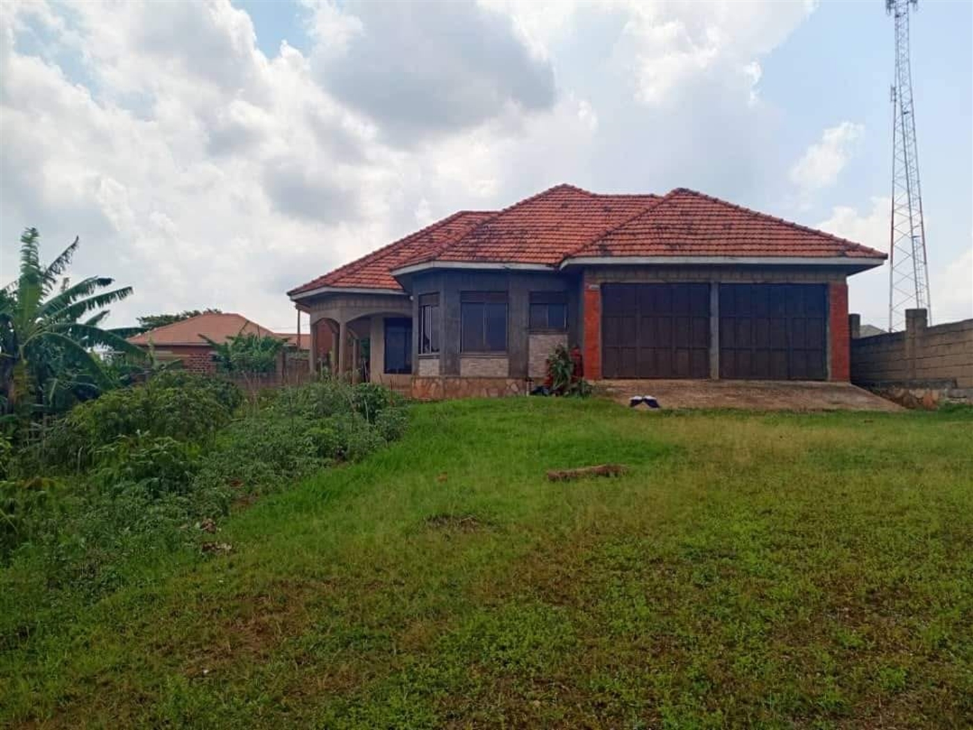 Bungalow for sale in Kikubampanga Wakiso