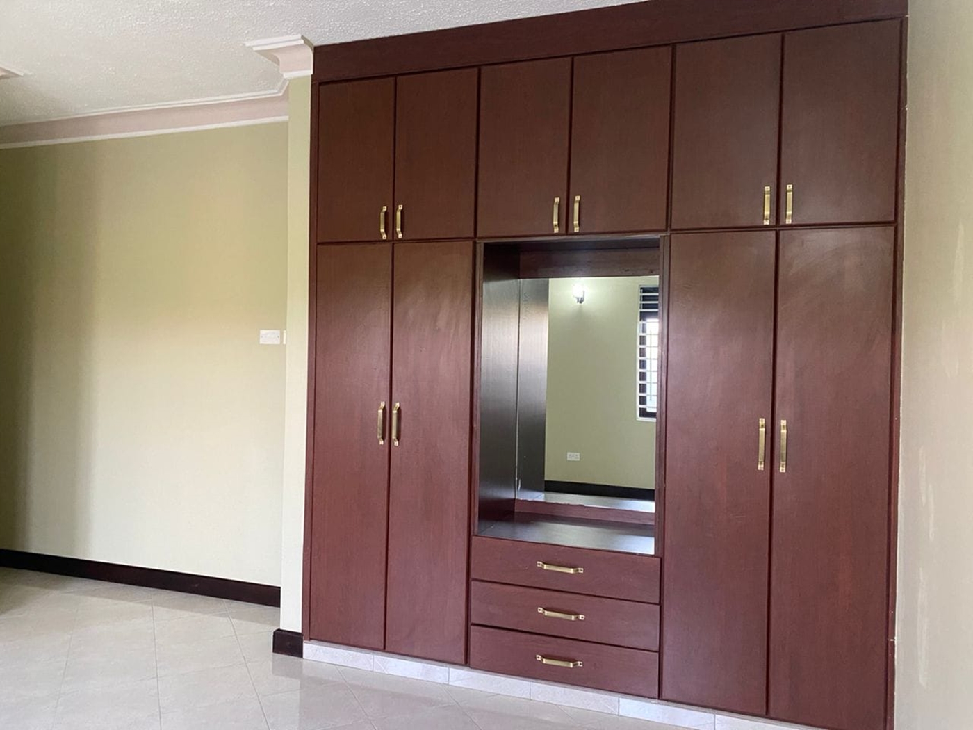 Bungalow for sale in Nsansa Wakiso