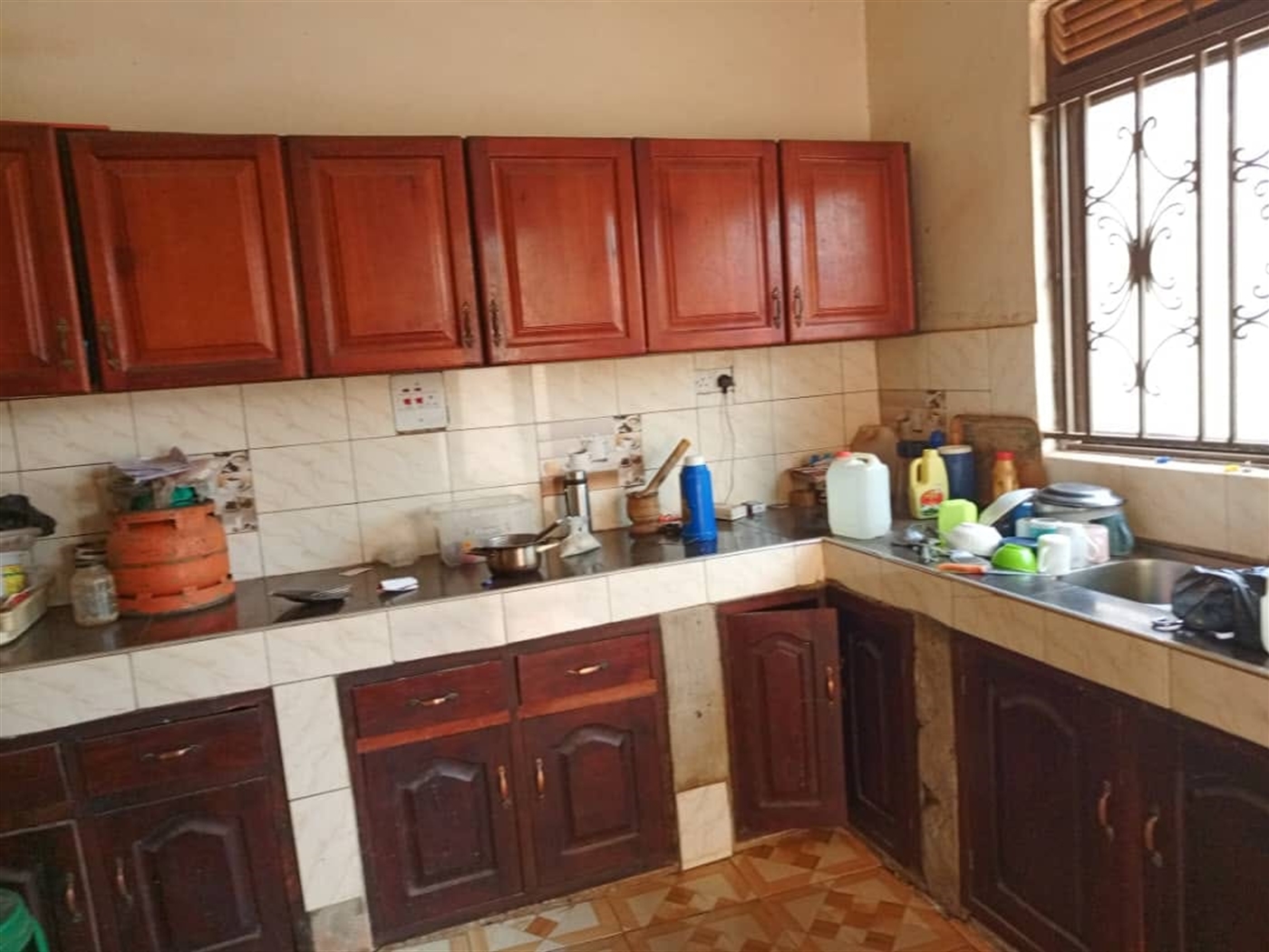Bungalow for sale in Wakisocenter Wakiso