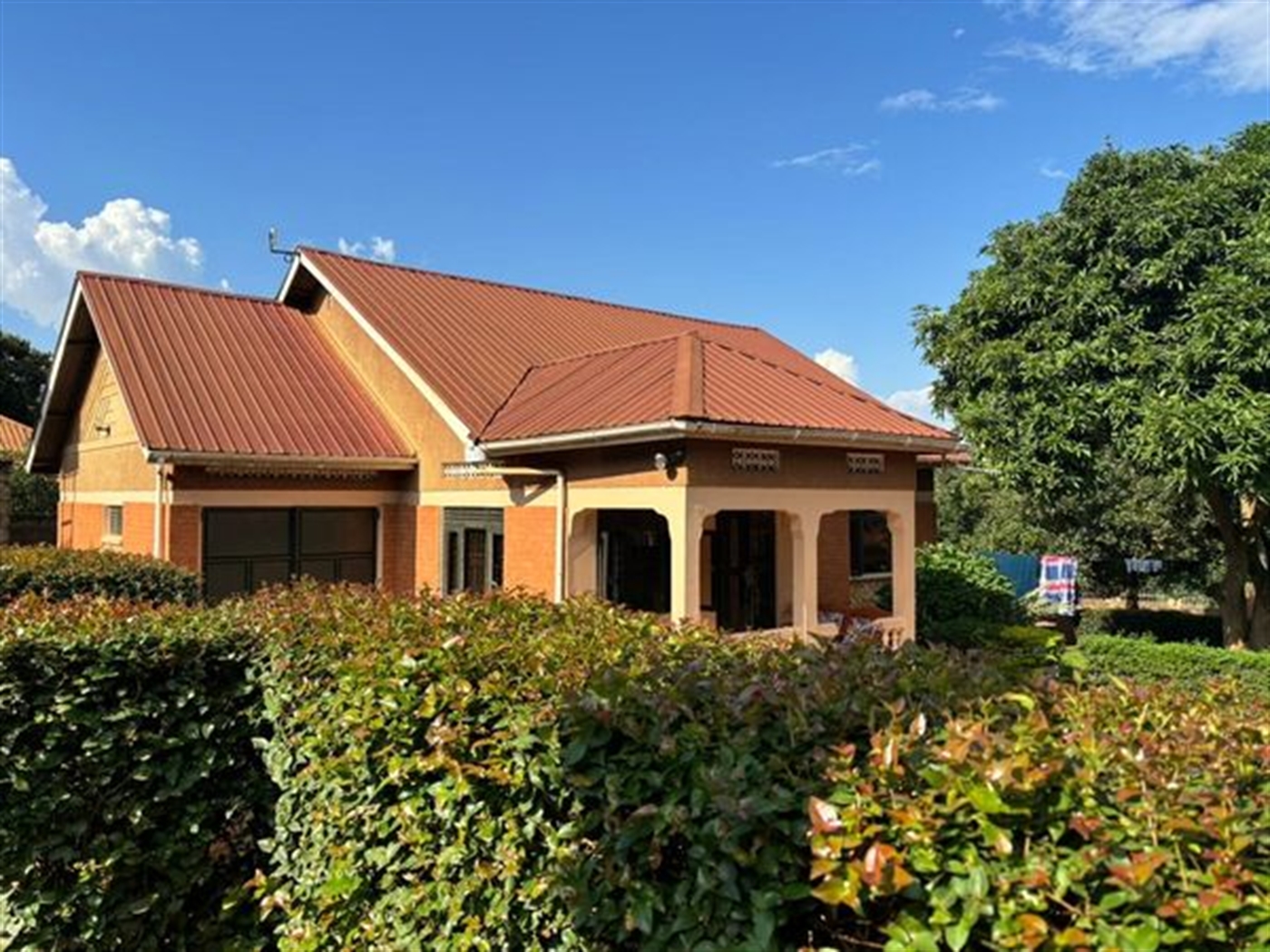 Bungalow for sale in Kisaasi Kampala