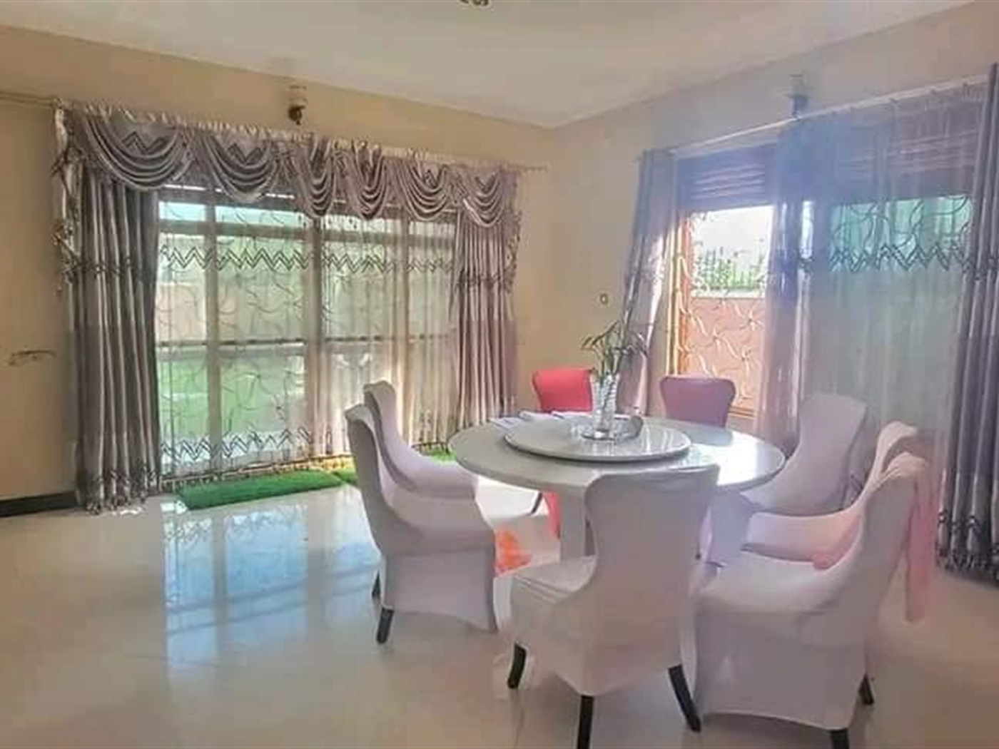 Bungalow for sale in Nsansa Wakiso