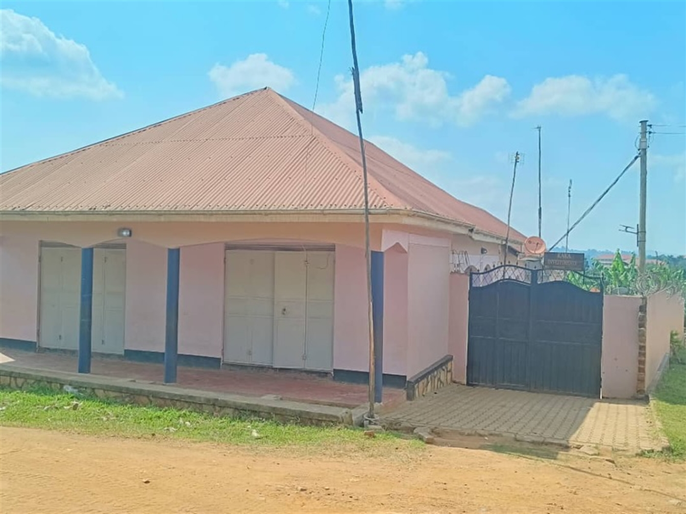 Rental units for sale in Wantoni Mukono