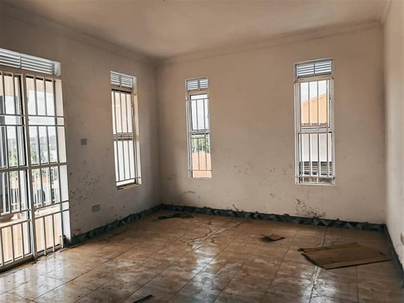 Storeyed house for sale in Kasangatii Wakiso