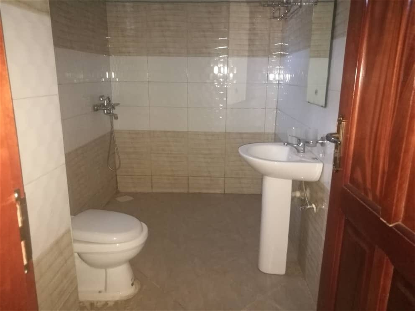 Apartment for rent in Kyaliwajjala Wakiso