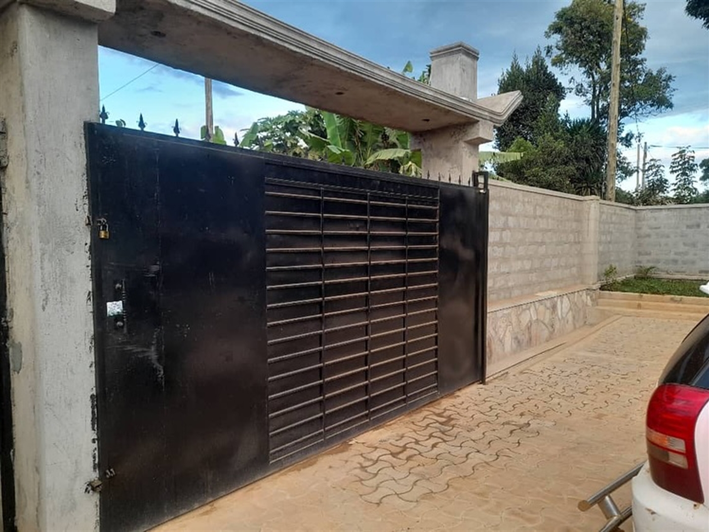 Bungalow for sale in Seeta Mukono