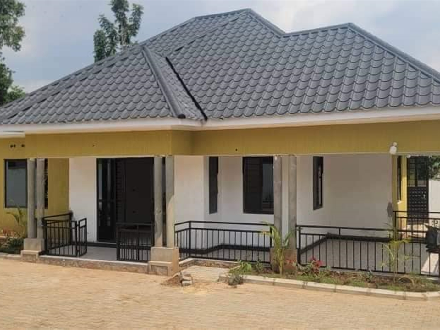 Bungalow for sale in Kitukutwe Wakiso