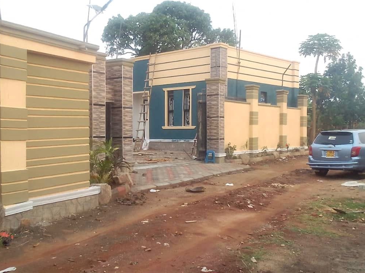 Rental units for sale in Nakweelo Wakiso