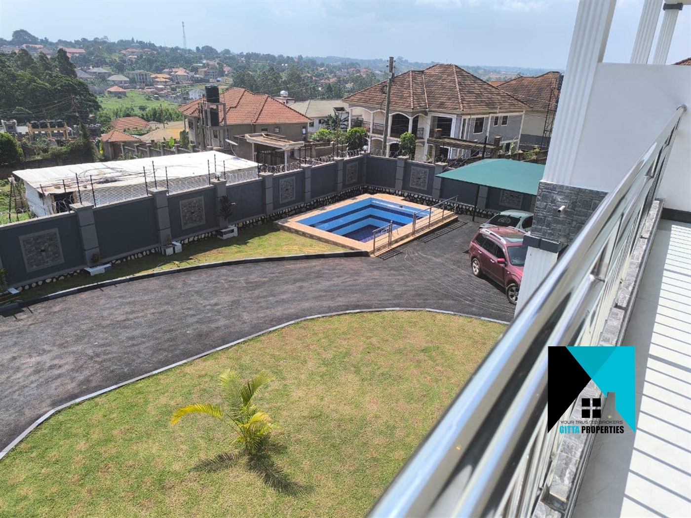 Storeyed house for sale in Buwaate Wakiso