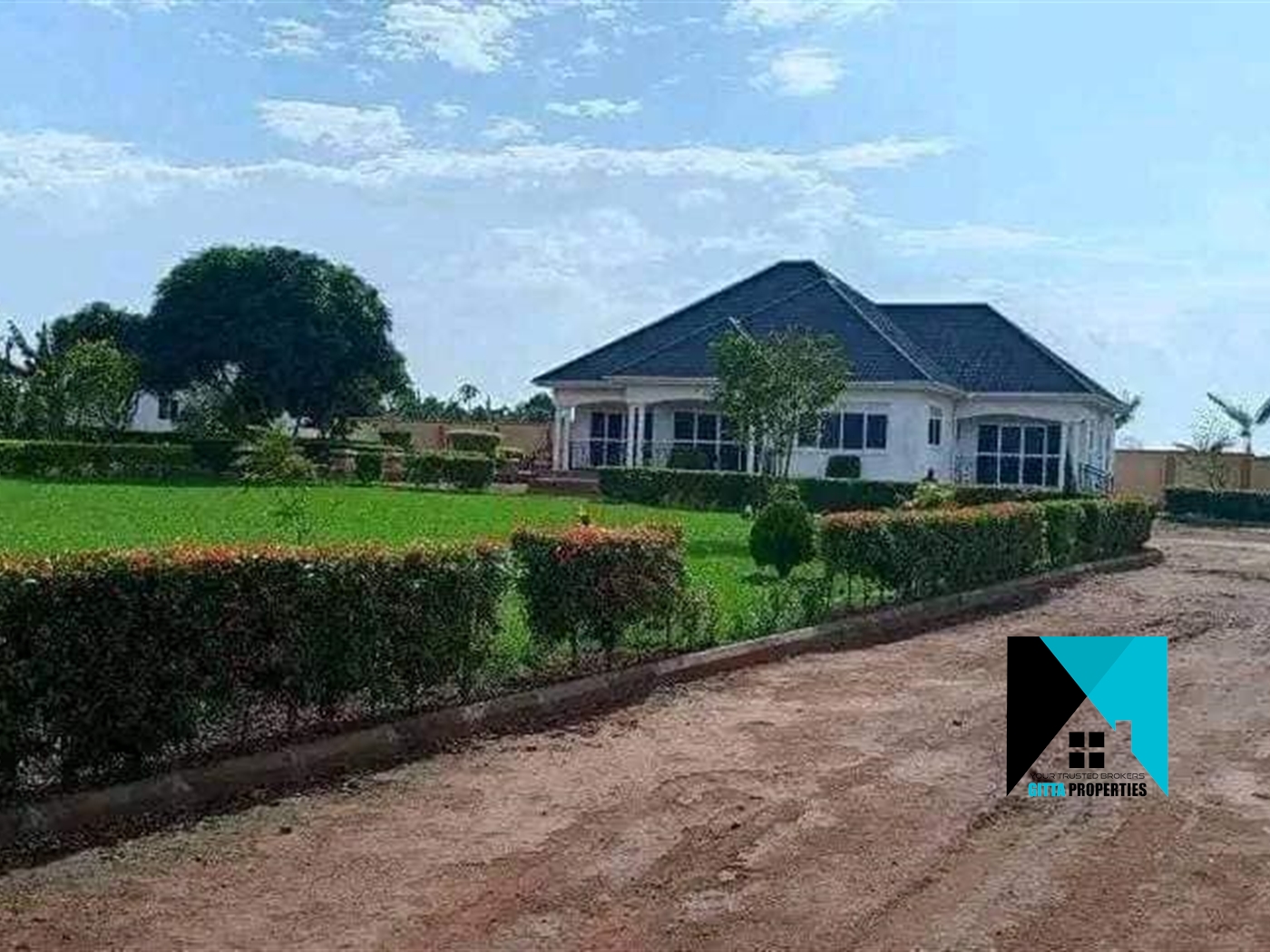 Bungalow for sale in Kiwuumu Wakiso