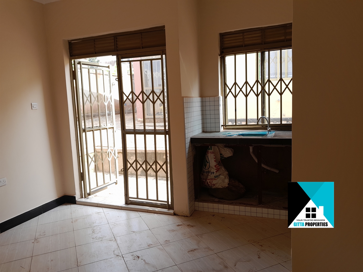 Semi Detached for rent in Najjera Wakiso