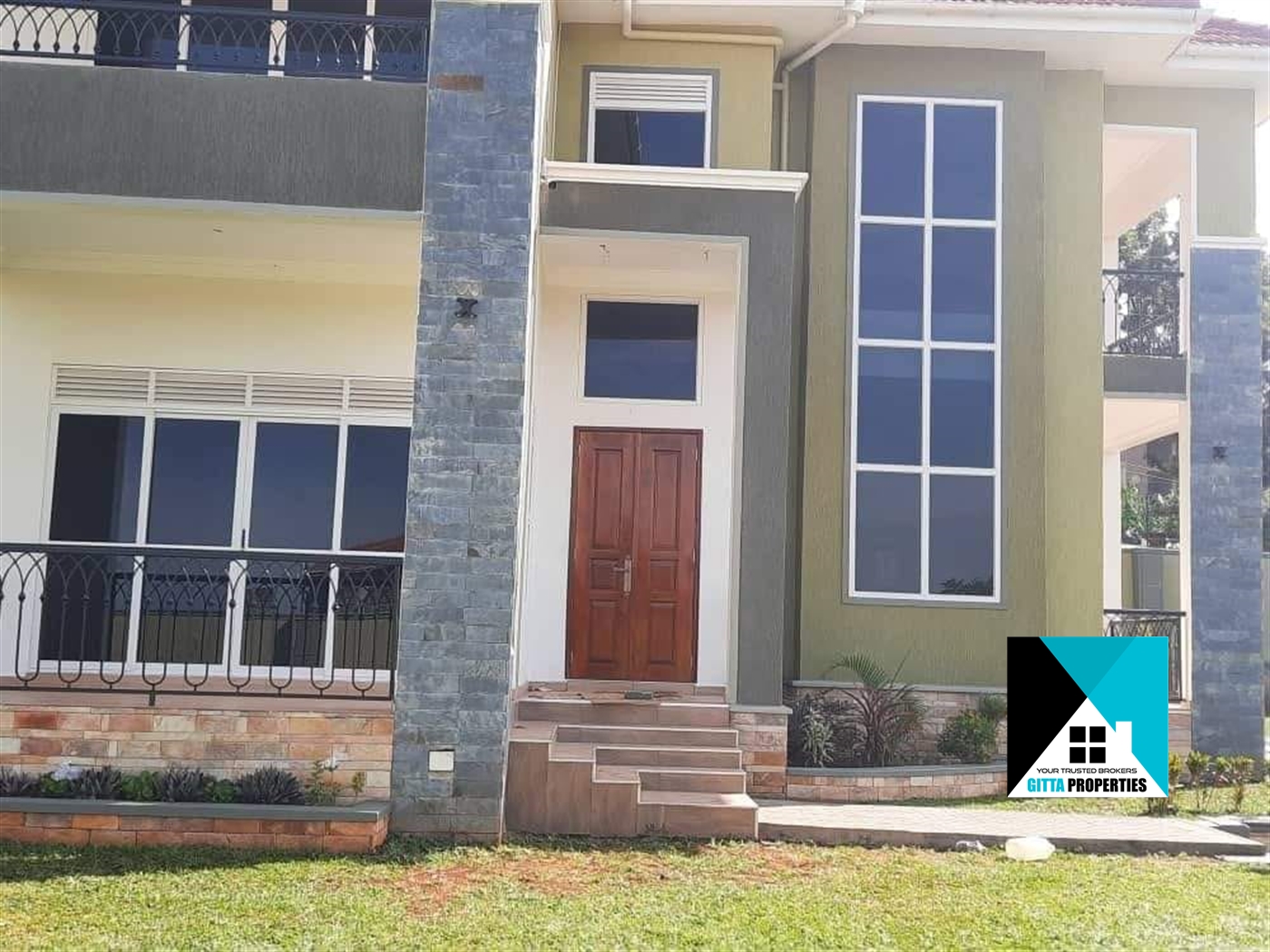 Storeyed house for sale in Kitende Wakiso