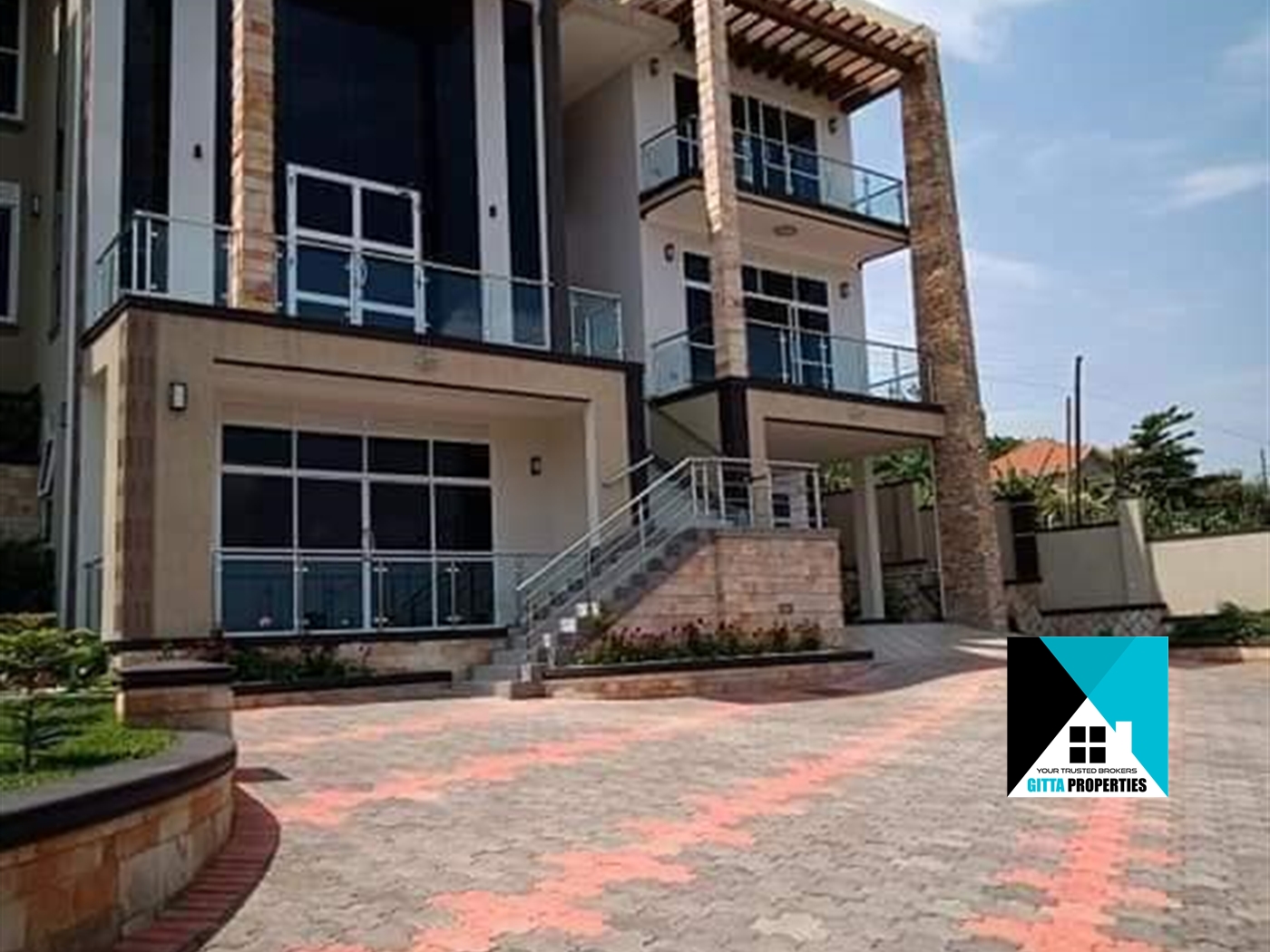 Mansion for sale in Lubowa Wakiso