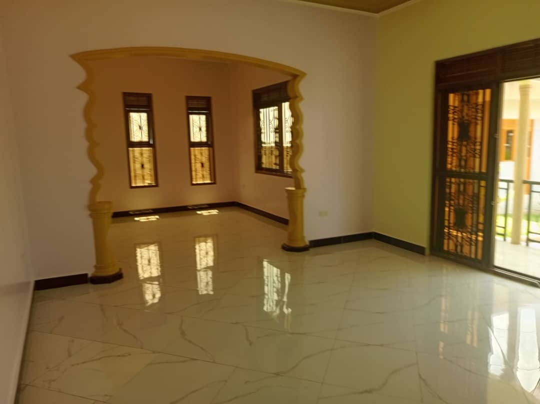 Bungalow for sale in Kabulengwa Wakiso