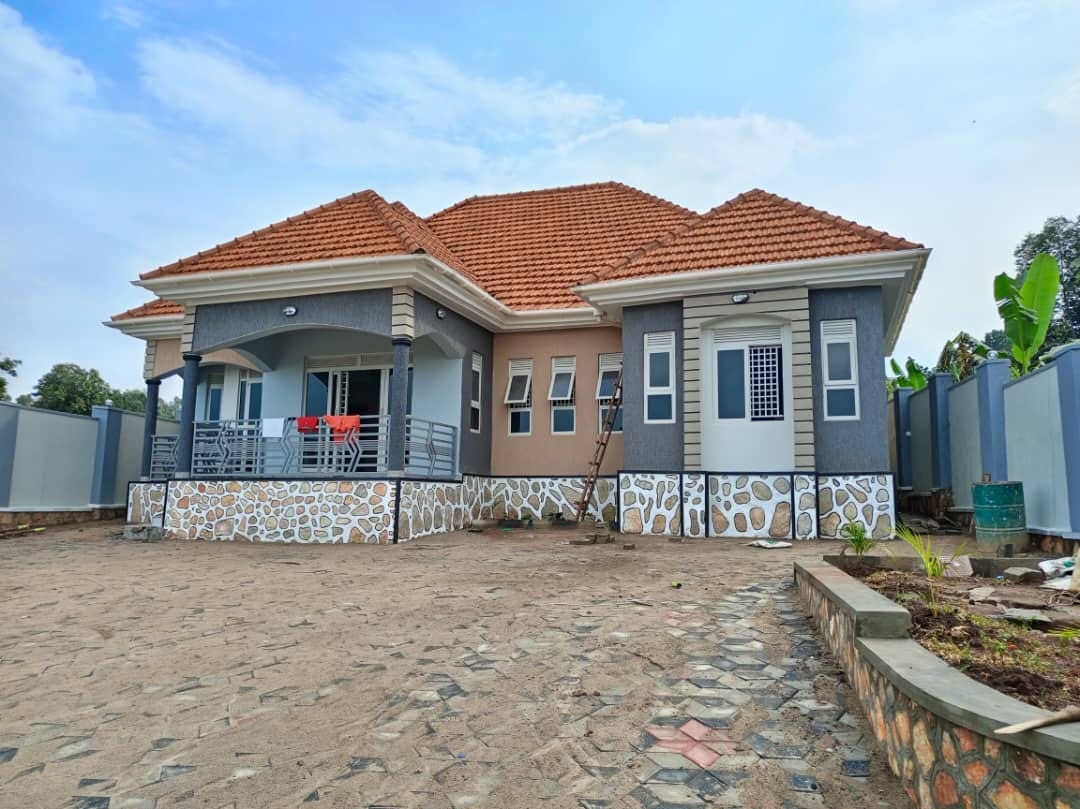 Bungalow for sale in Kitti Wakiso