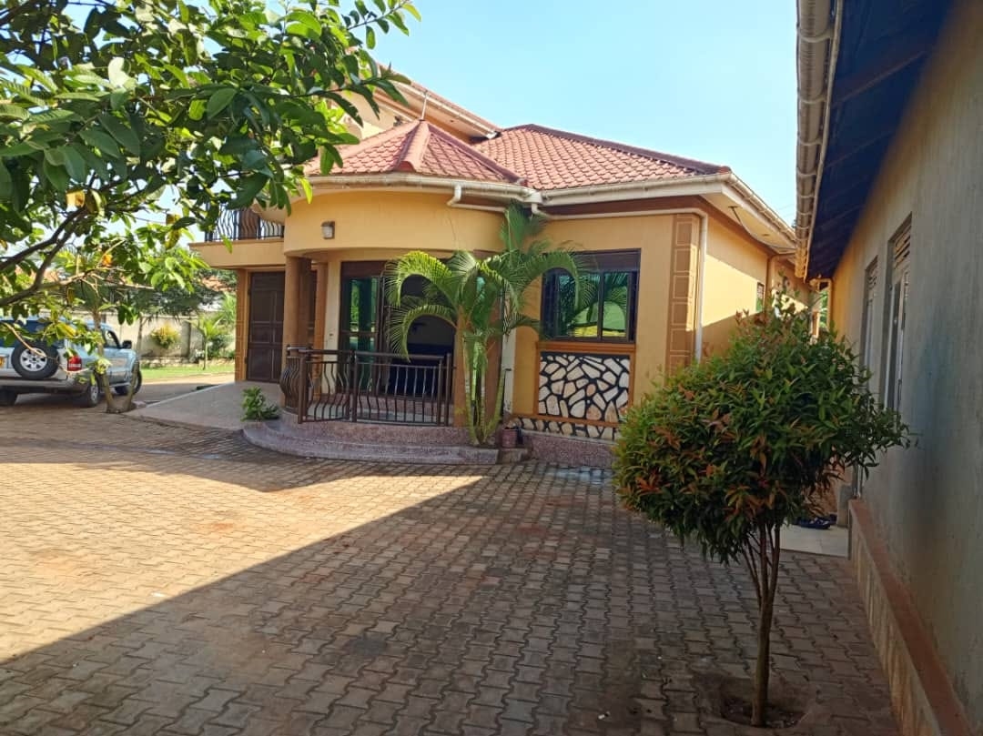 Storeyed house for sale in Namusela Wakiso