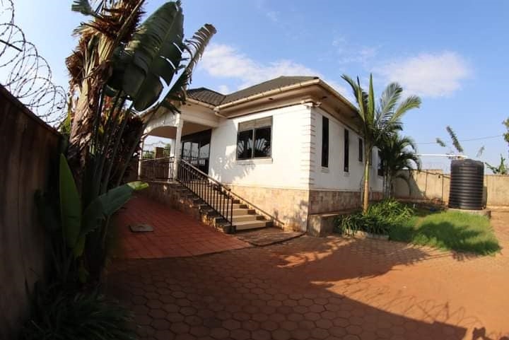 Bungalow for sale in Nakigalala Wakiso