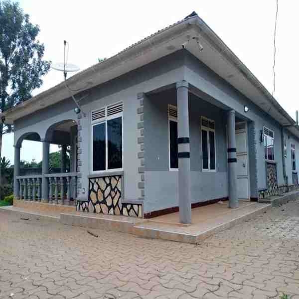 Bungalow for rent in Najjera Wakiso