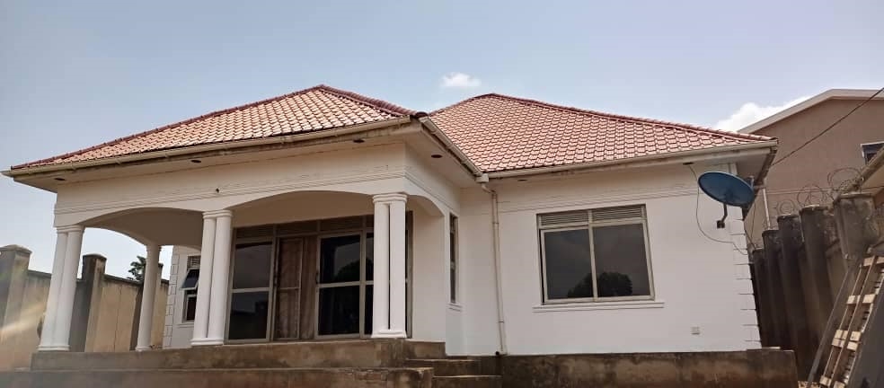 Shell House for sale in Kitukutwe Wakiso