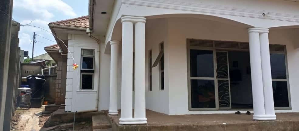 Shell House for sale in Kitukutwe Wakiso