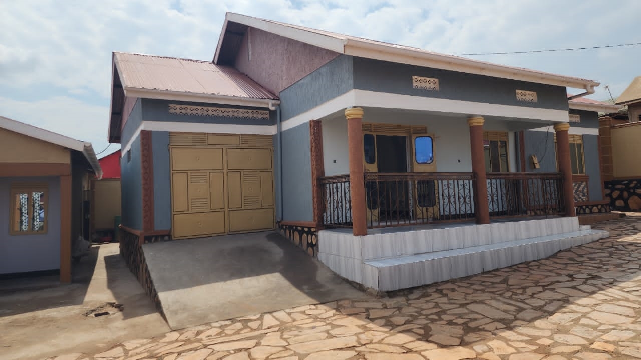 Bungalow for sale in Nansana Wakiso