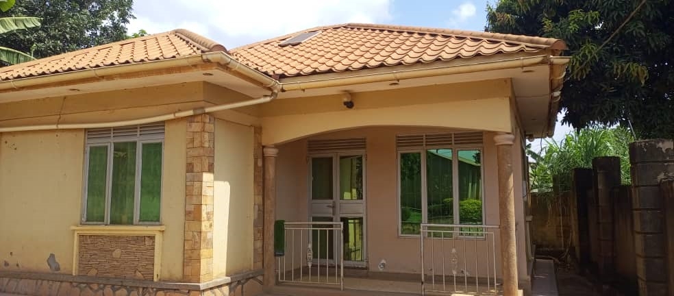 Bungalow for sale in Kira Wakiso